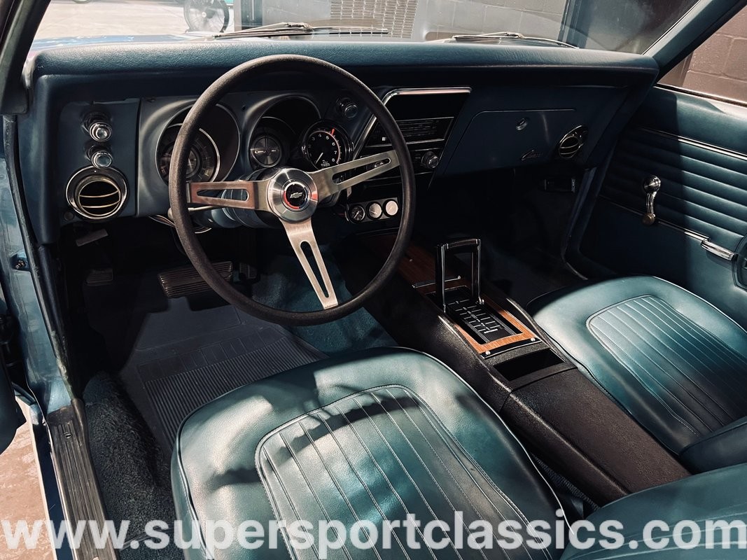 Chevrolet-Camaro-1968-Coupe-15