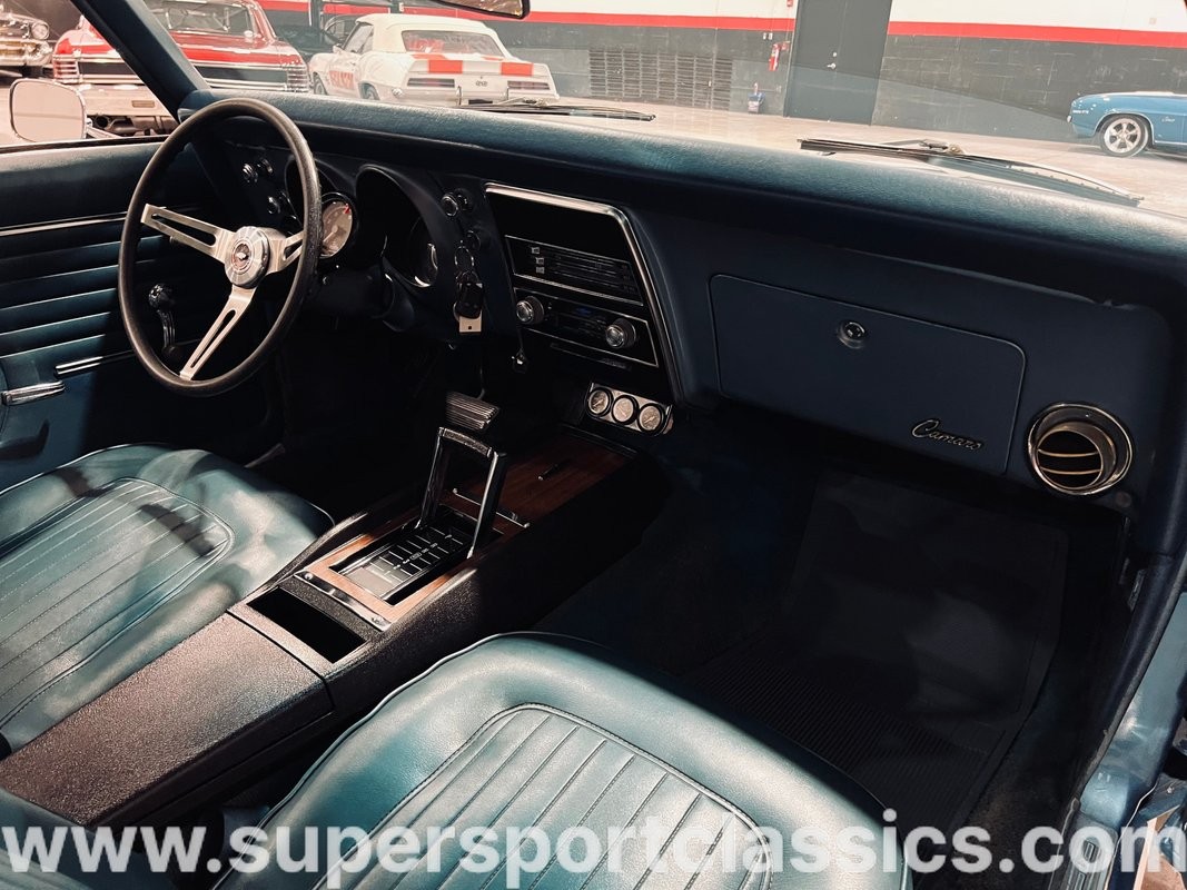 Chevrolet-Camaro-1968-Coupe-19