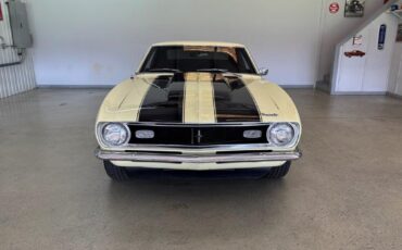 Chevrolet-Camaro-1968-Coupe-2