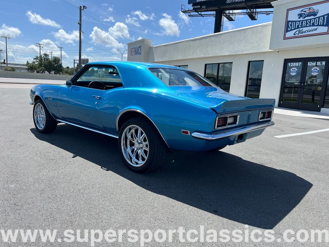 Chevrolet-Camaro-1968-Coupe-2