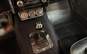 Chevrolet-Camaro-1968-Coupe-25