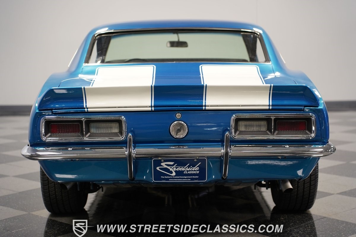 Chevrolet-Camaro-1968-Coupe-25