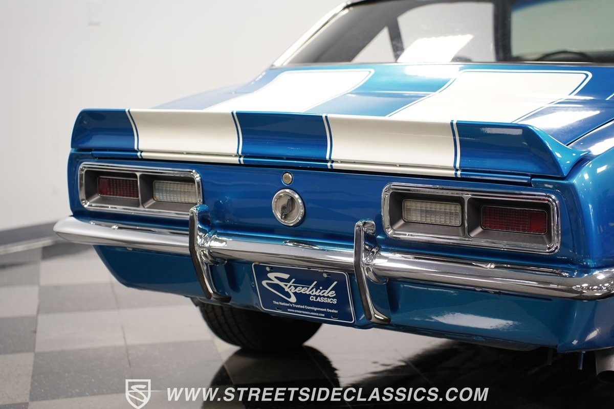 Chevrolet-Camaro-1968-Coupe-26