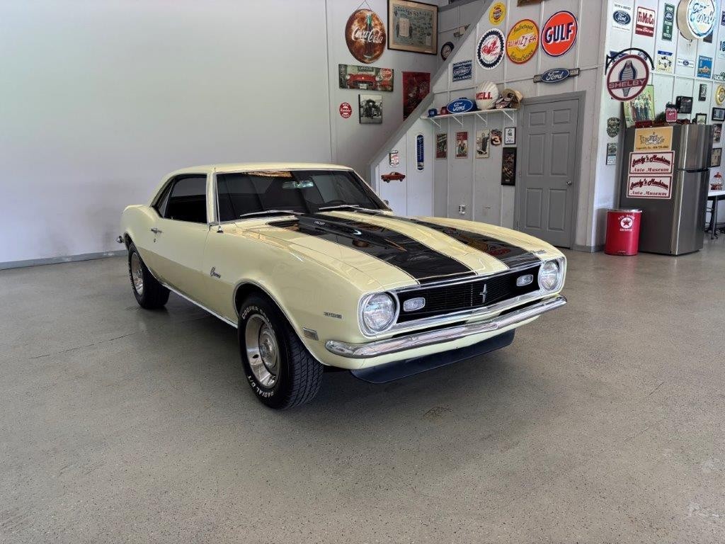 Chevrolet-Camaro-1968-Coupe-3