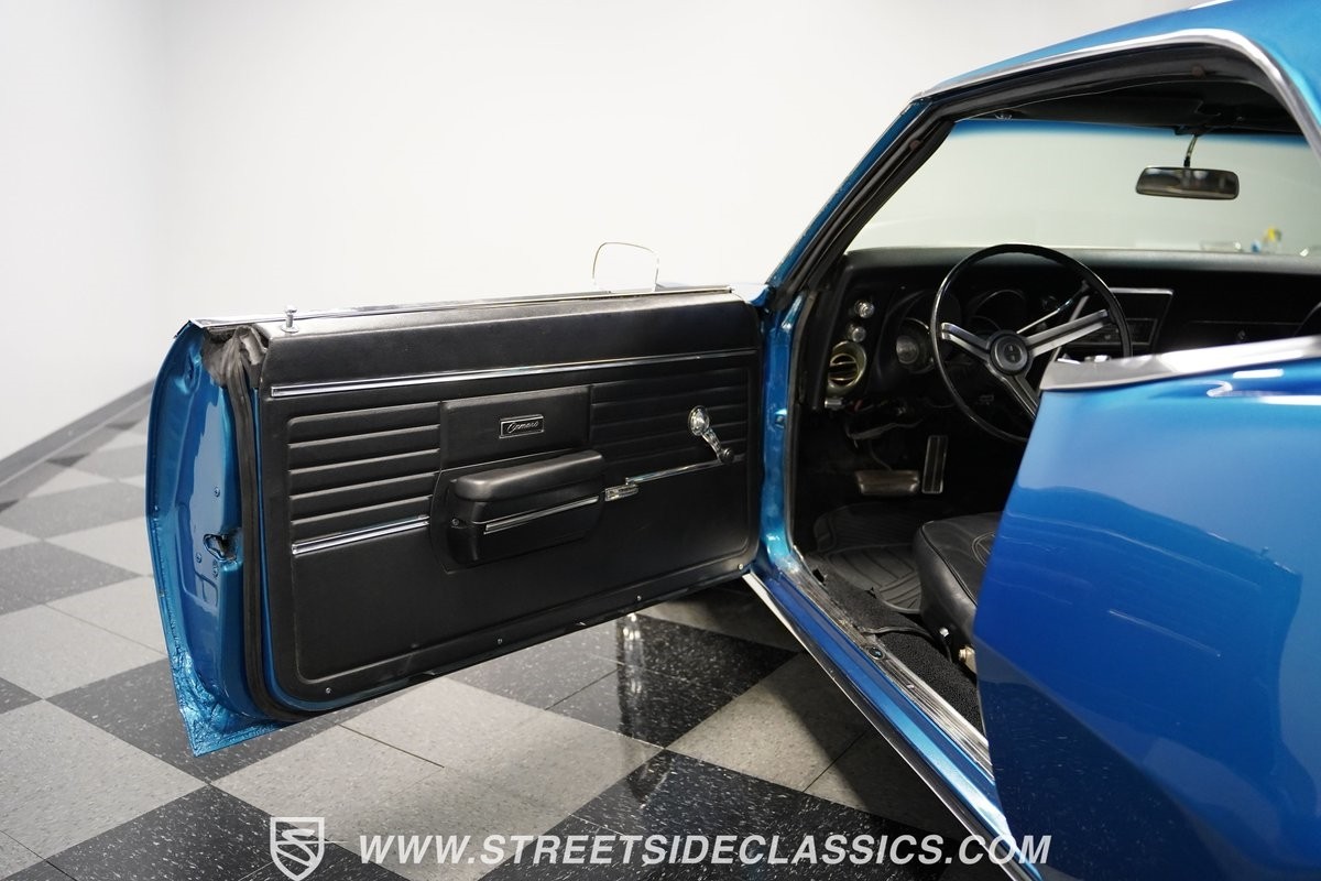 Chevrolet-Camaro-1968-Coupe-36