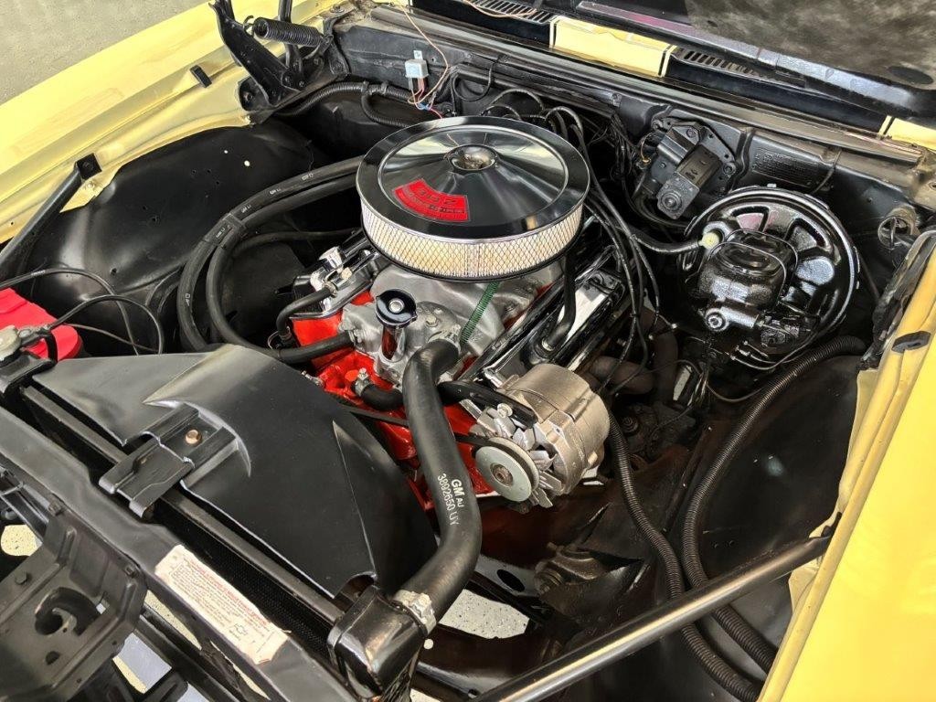 Chevrolet-Camaro-1968-Coupe-9