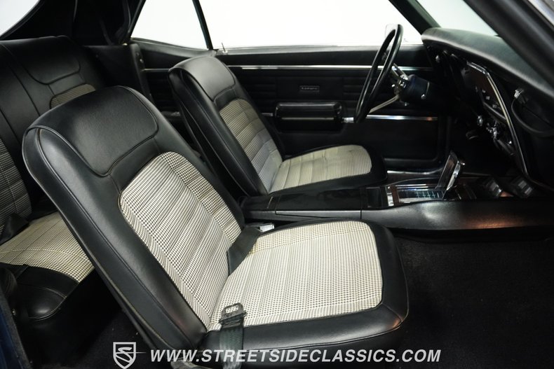 Chevrolet-Camaro-1968-Dark-Blue-Black-ampamp-White-Ho-48