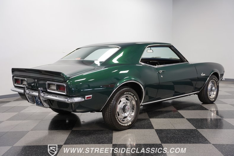 Chevrolet-Camaro-1968-Dark-Green-Metallic-Black-11