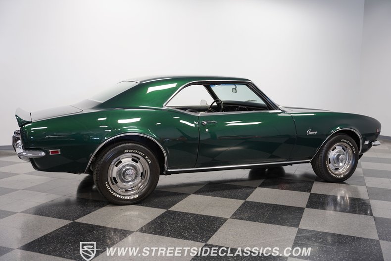 Chevrolet-Camaro-1968-Dark-Green-Metallic-Black-12
