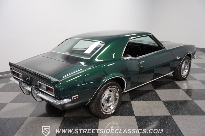 Chevrolet-Camaro-1968-Dark-Green-Metallic-Black-35