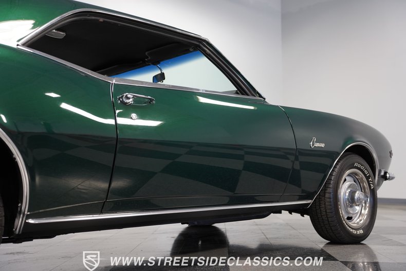 Chevrolet-Camaro-1968-Dark-Green-Metallic-Black-37