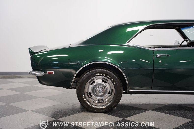 Chevrolet-Camaro-1968-Dark-Green-Metallic-Black-38