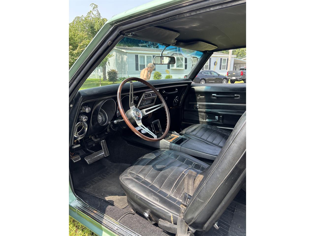 Chevrolet-Camaro-1968-Grecian-Black-11