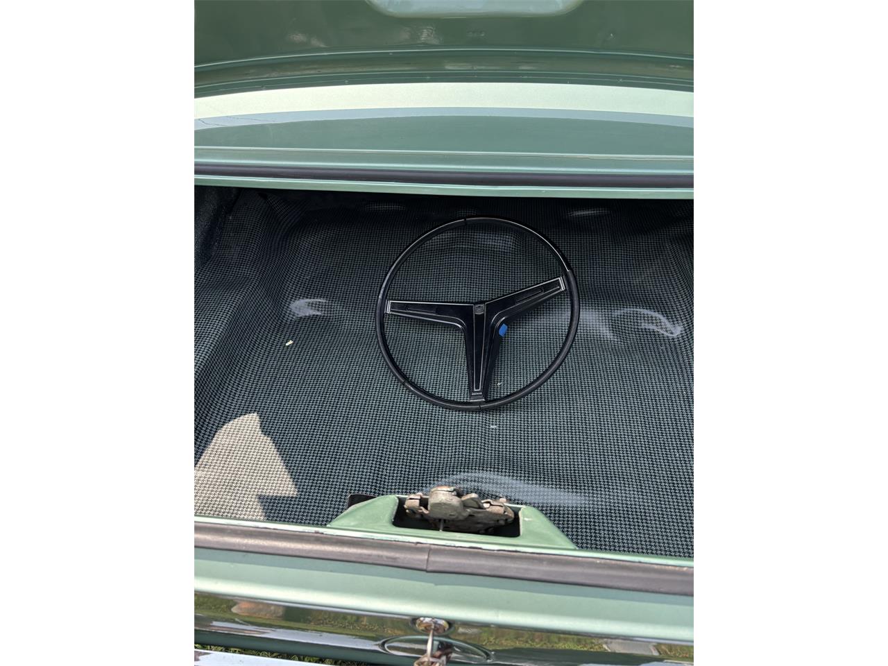 Chevrolet-Camaro-1968-Grecian-Black-16