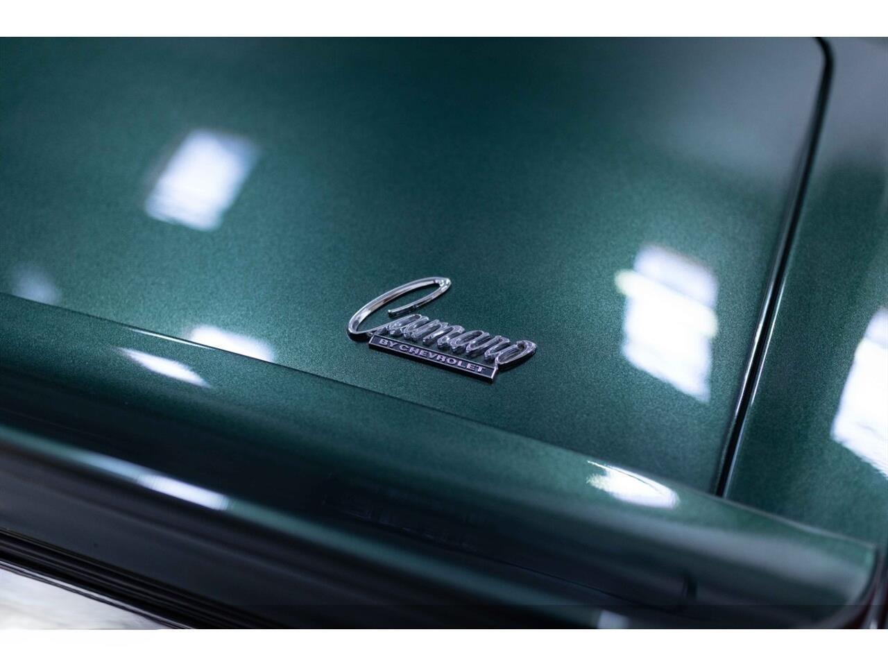 Chevrolet-Camaro-1968-Green-Black-30