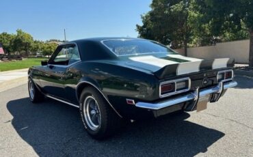 Chevrolet-Camaro-1968-Green-black-4