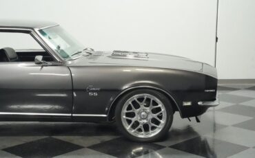 Chevrolet-Camaro-1968-Gunmetal-Gray-Metall-Black-ampamp-White-Ho-14