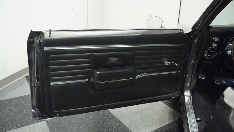 Chevrolet-Camaro-1968-Gunmetal-Gray-Metall-Black-ampamp-White-Ho-20