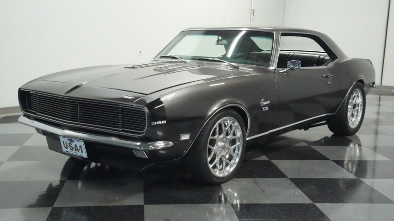 Chevrolet-Camaro-1968-Gunmetal-Gray-Metall-Black-ampamp-White-Ho-3