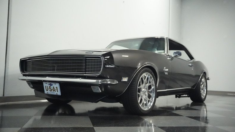 Chevrolet-Camaro-1968-Gunmetal-Gray-Metall-Black-ampamp-White-Ho-30