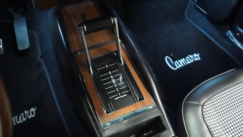 Chevrolet-Camaro-1968-Gunmetal-Gray-Metall-Black-ampamp-White-Ho-37