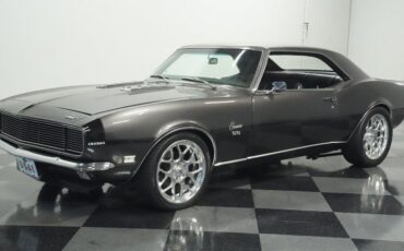 Chevrolet-Camaro-1968-Gunmetal-Gray-Metall-Black-ampamp-White-Ho-4