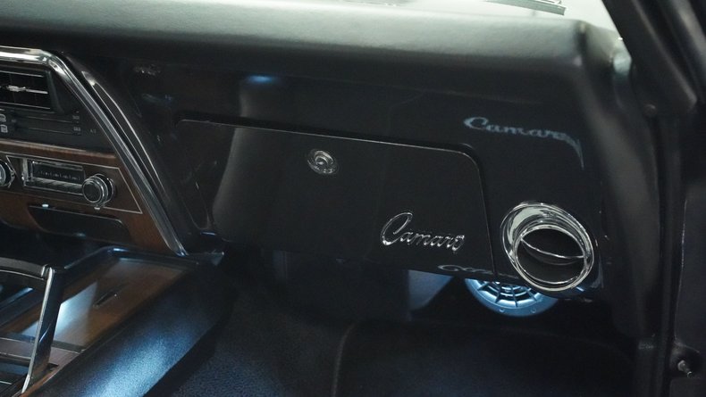 Chevrolet-Camaro-1968-Gunmetal-Gray-Metall-Black-ampamp-White-Ho-47