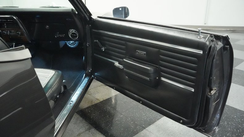 Chevrolet-Camaro-1968-Gunmetal-Gray-Metall-Black-ampamp-White-Ho-49