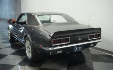 Chevrolet-Camaro-1968-Gunmetal-Gray-Metall-Black-ampamp-White-Ho-6