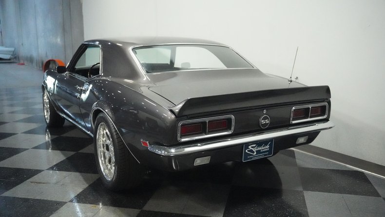 Chevrolet-Camaro-1968-Gunmetal-Gray-Metall-Black-ampamp-White-Ho-6