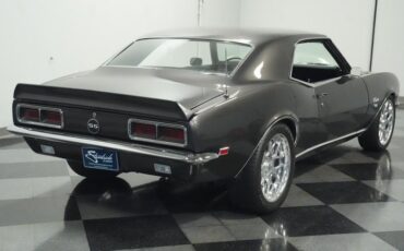 Chevrolet-Camaro-1968-Gunmetal-Gray-Metall-Black-ampamp-White-Ho-8