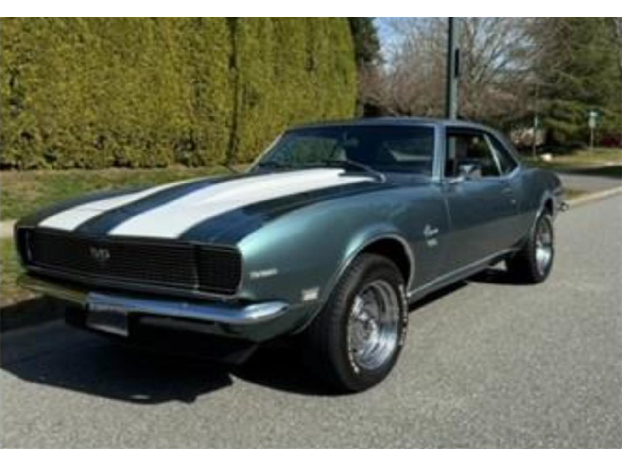 Chevrolet-Camaro-1968-Island-Teal-Black-15