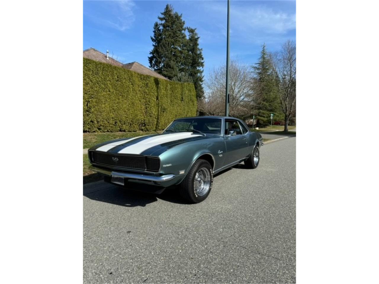 Chevrolet-Camaro-1968-Island-Teal-Black-5