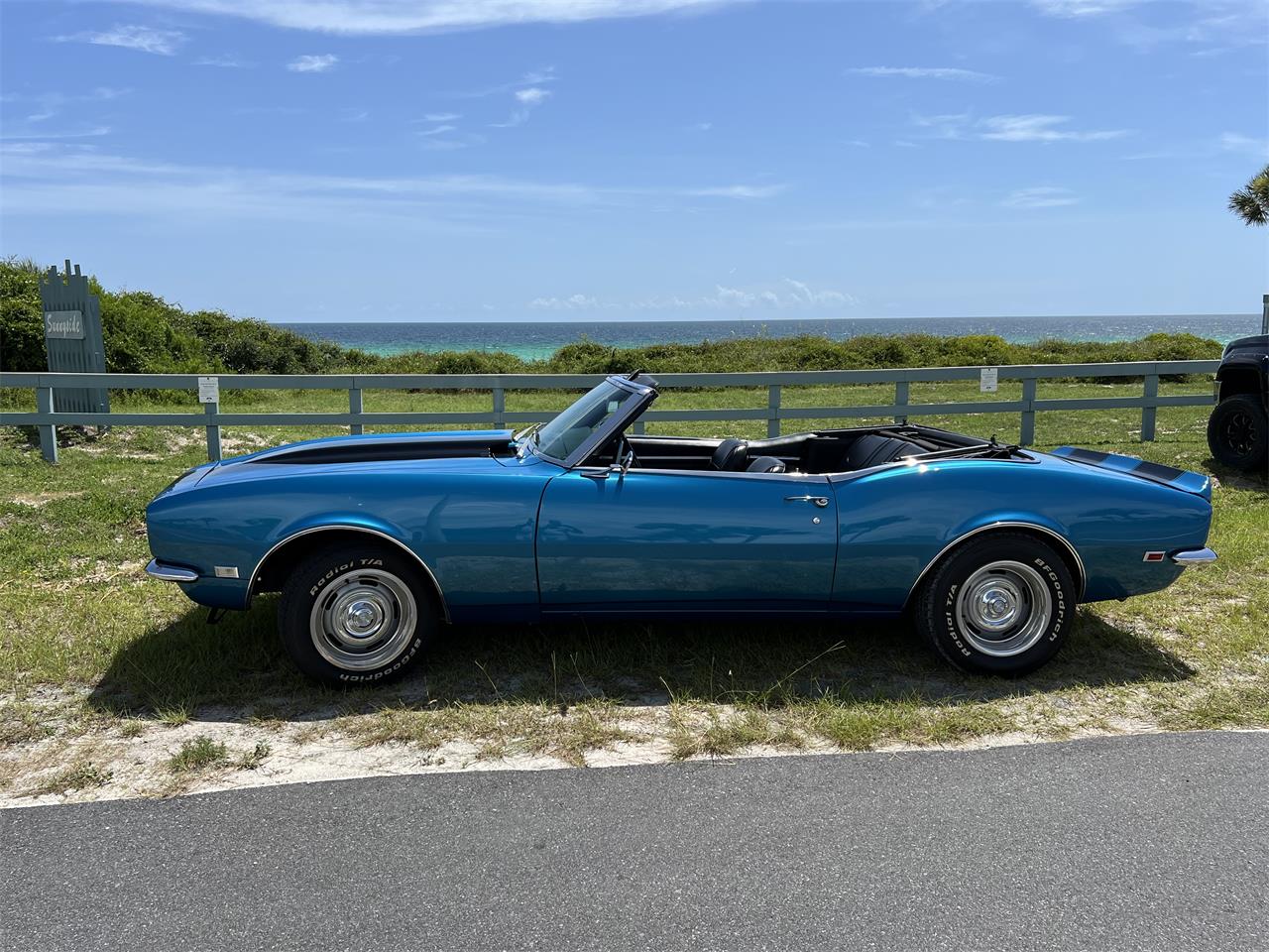 Chevrolet-Camaro-1968-Nassau-Blue-Black-11