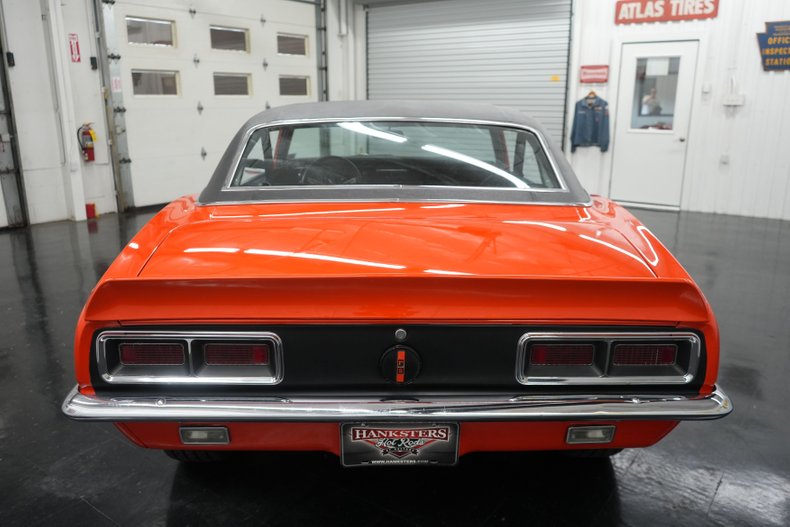 Chevrolet-Camaro-1968-Orange-Black-15
