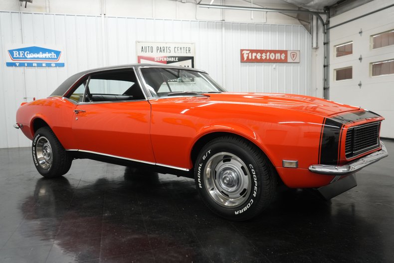 Chevrolet-Camaro-1968-Orange-Black-21