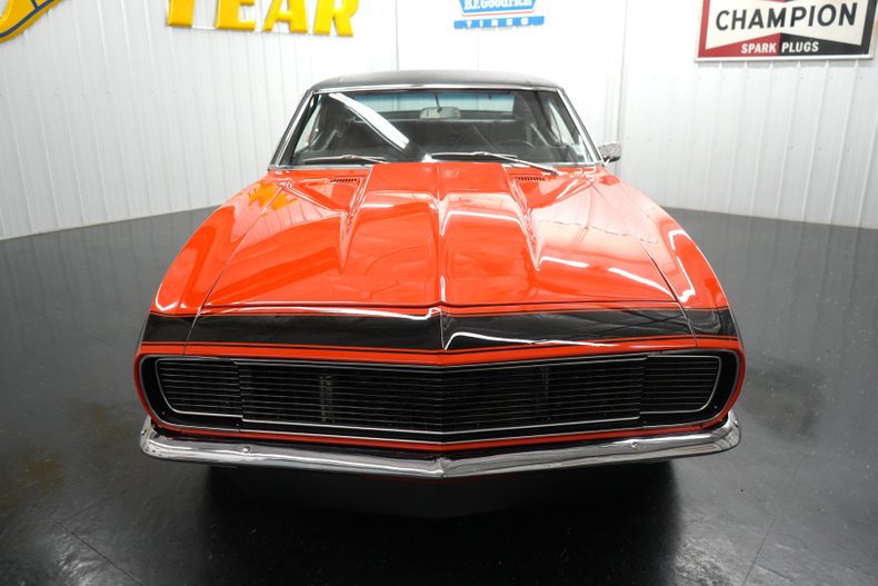 Chevrolet-Camaro-1968-Orange-Black-27