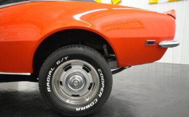 Chevrolet-Camaro-1968-Orange-Black-33