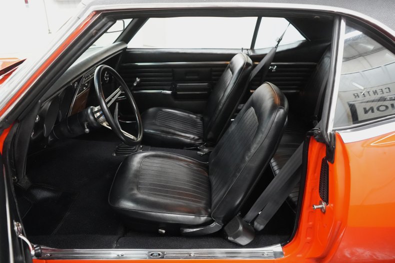 Chevrolet-Camaro-1968-Orange-Black-35