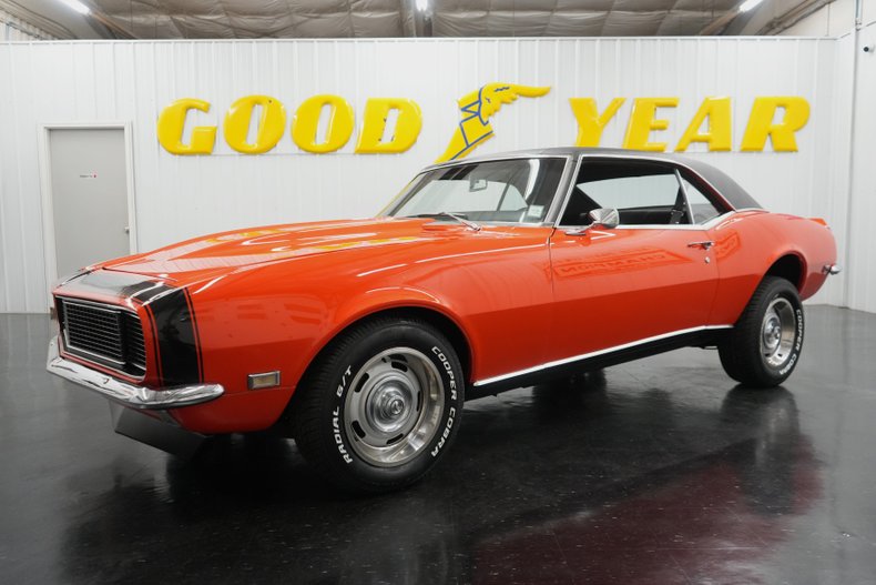Chevrolet-Camaro-1968-Orange-Black-4