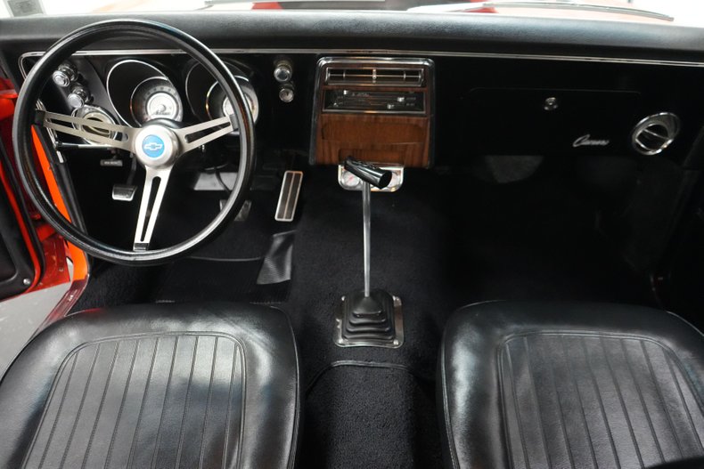 Chevrolet-Camaro-1968-Orange-Black-40