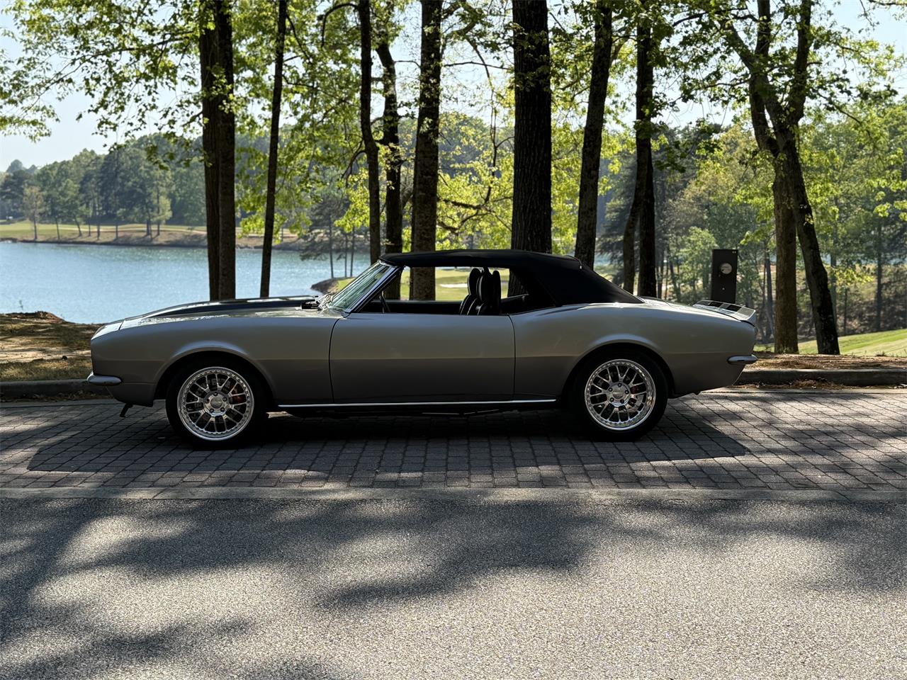 Chevrolet-Camaro-1968-Silver-Black-Silver-Black-11