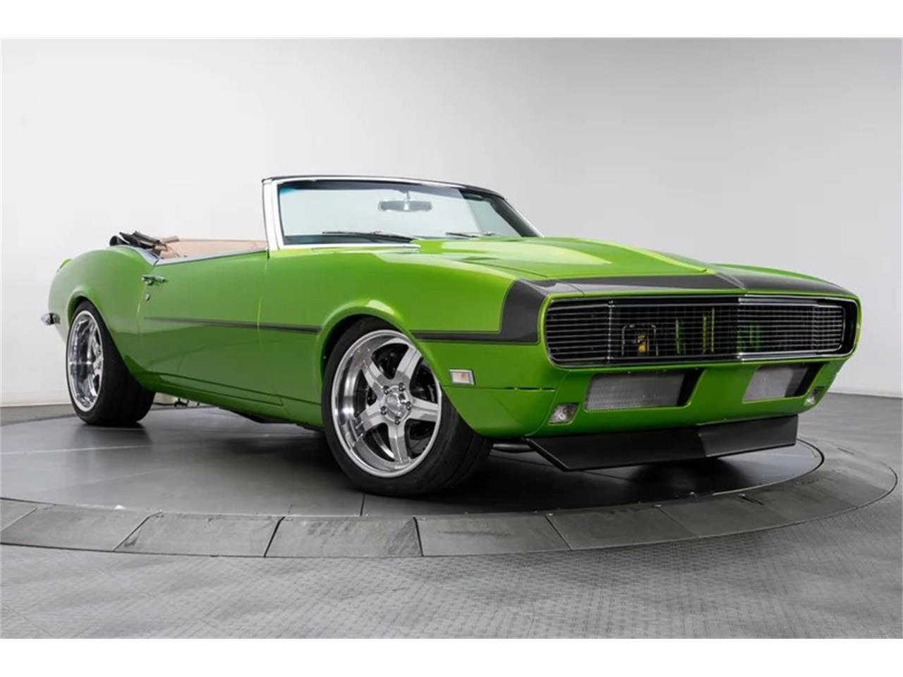 Chevrolet-Camaro-1968-Snakeskin-Green-Tan-19