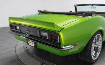 Chevrolet-Camaro-1968-Snakeskin-Green-Tan-21