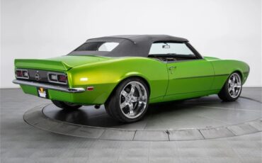 Chevrolet-Camaro-1968-Snakeskin-Green-Tan-36