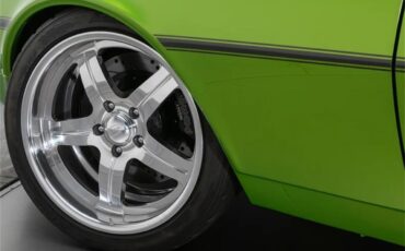 Chevrolet-Camaro-1968-Snakeskin-Green-Tan-7