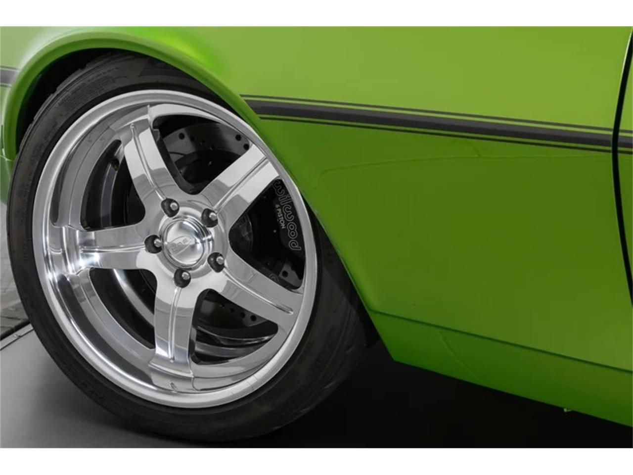 Chevrolet-Camaro-1968-Snakeskin-Green-Tan-7
