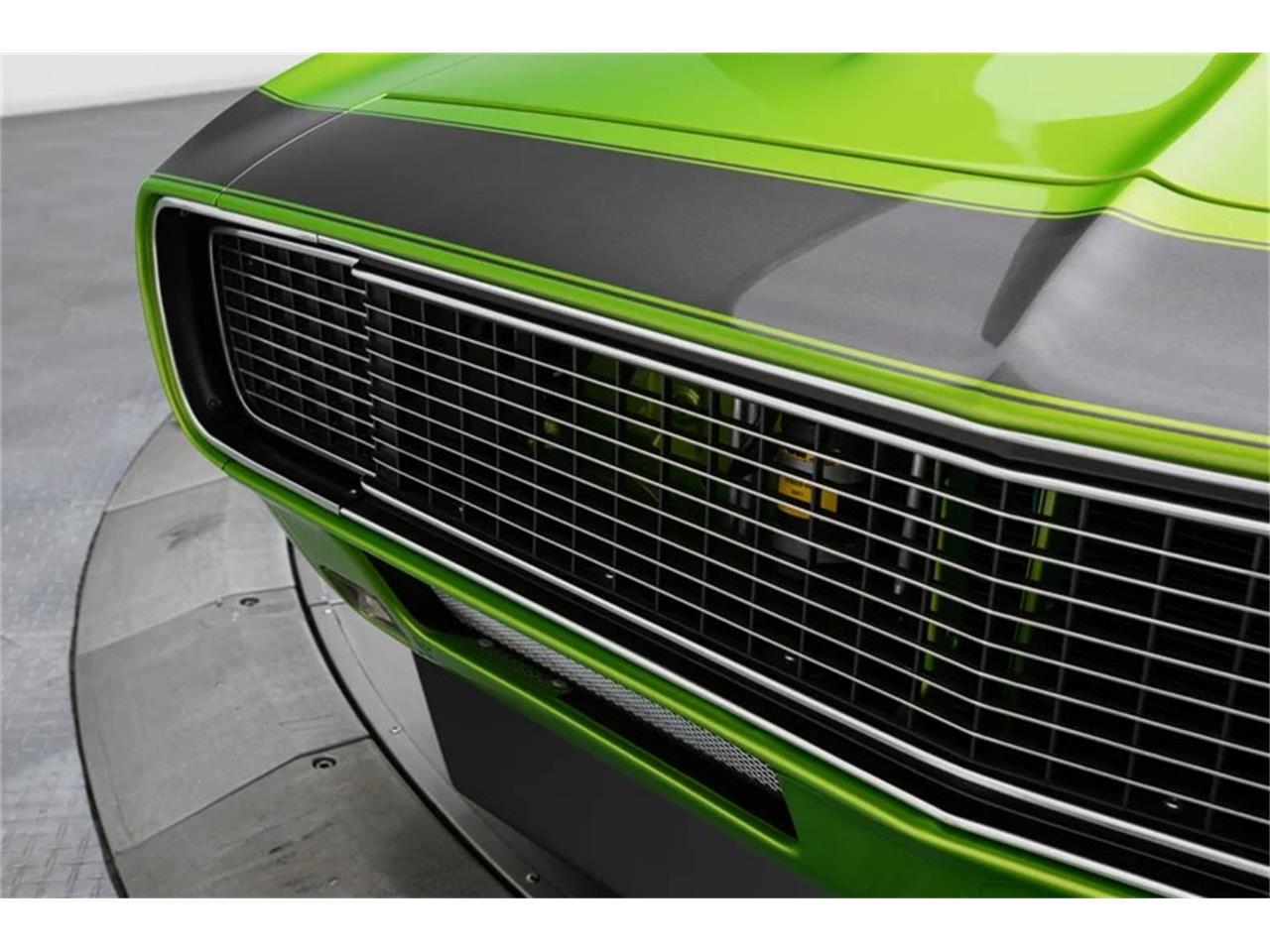 Chevrolet-Camaro-1968-Snakeskin-Green-Tan-8