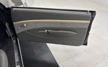 Chevrolet-Camaro-1968-Tuxedo-Black-Dark-Gray-13