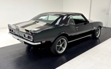 Chevrolet-Camaro-1968-Tuxedo-Black-Dark-Gray-18